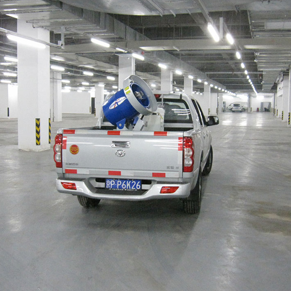 地下車庫滅（miè）蚊蠅